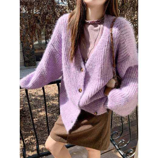 <曾小咸推荐> 现货秒杀！微信超特价！紫色v领毛衣开衫 日常219.99 立减120 秒杀99.99！ 商品图3