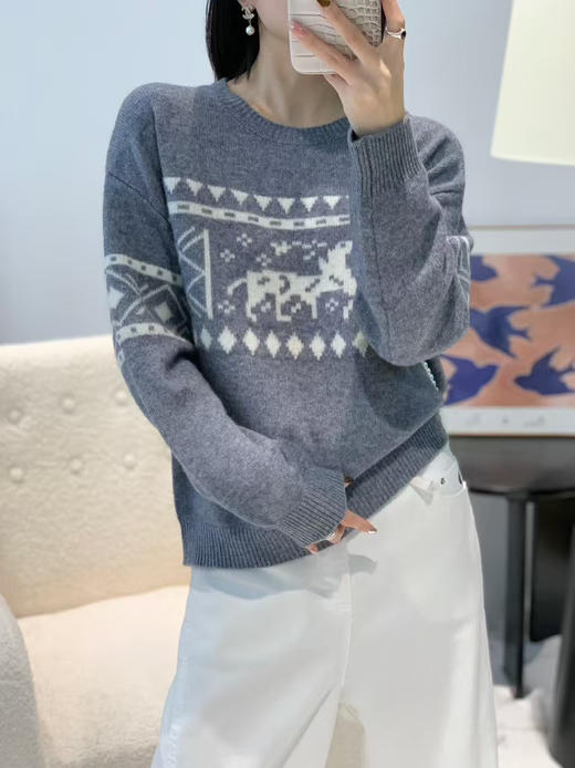 【团购】马年送祝福 马儿 纯羊毛 圆领套头衫 可以是属马的给自己礼物 也可以是常年穿着 不受影响 商品图0