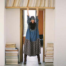 绽放856朵/波波裙·新款撞色波点拼接长袖连衣裙圆领宽松旅行长裙