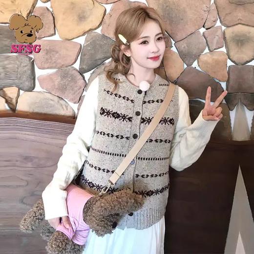 4楼Eubelle欧蓓 【白鹿小酒窝同款】SFSG大狗包系列潦草大狗单肩包冬季新品 活动价：439元 商品图1