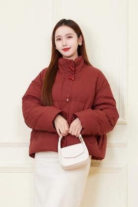 LNNNS 红色减龄牛角扣休闲羽绒服外套 21611
