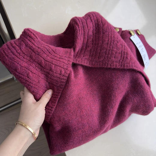 三彩玫红色毛衣 商品图1