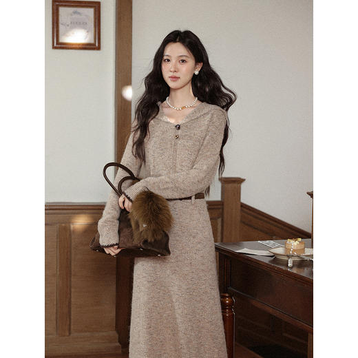 鹿向南「温暖壁炉」高级长袖针织连衣裙女秋冬季新款保暖长款裙子 商品图3