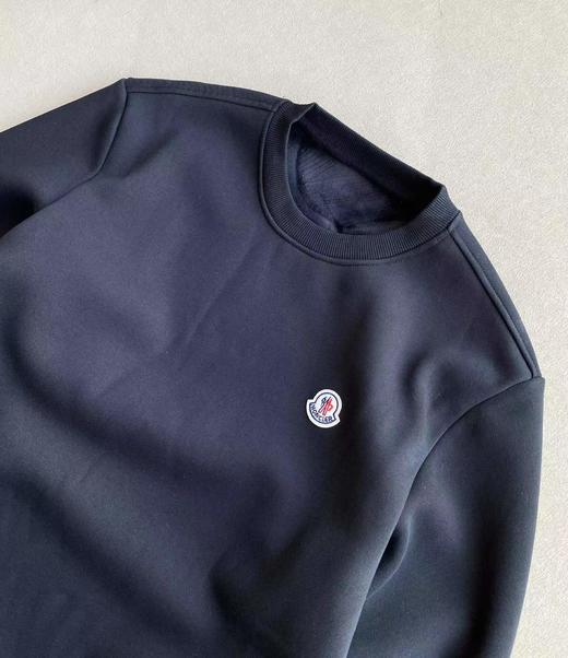 D120425冬季新款简约小标加绒保暖圆领卫衣男款 商品图2