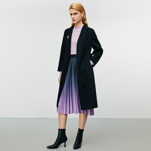 EITIE爱特爱冬季新款时尚通勤气质百搭紫色渐变过膝百褶半身裙8006701 商品图4