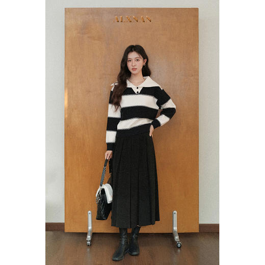 鹿向南「晚冬回信」黑白条纹翻领针织衫毛衣女秋宽松慵懒显瘦上衣 商品图4