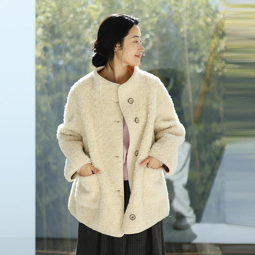 绽放881朵/纯羊毛绒感设计羊羔毛贴袋中长款外套女毛呢大衣冬新款 商品图1