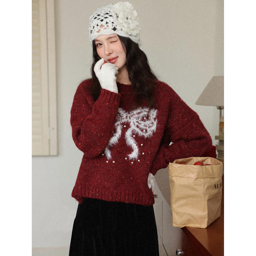 鹿向南「圣诞前奏」红色圣诞蝴蝶结毛衣女秋冬慵懒风长袖圆领上衣 商品图0