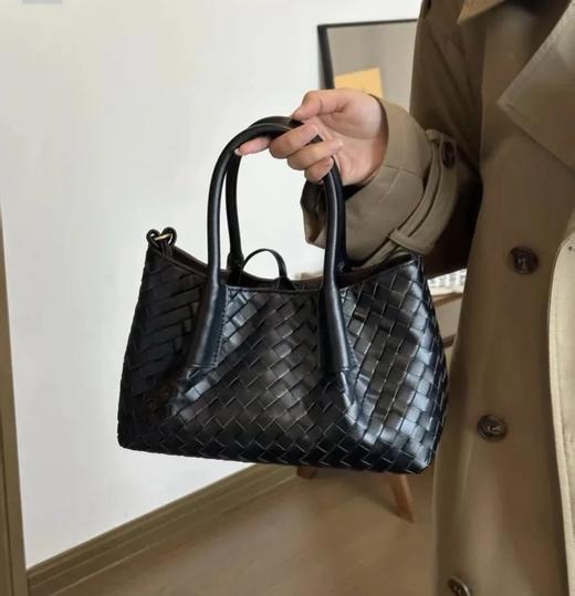 重磅渠道  b家编织托特包  小号/大号 通勤百搭  意大利进口皮/纯手工编织 商品图2