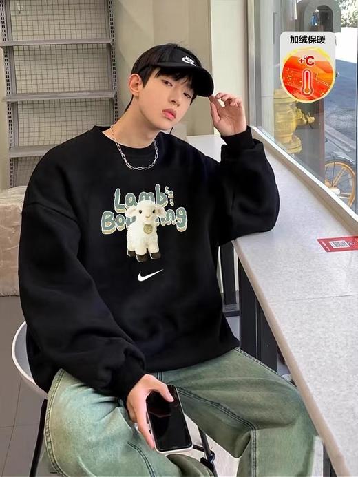 D120421加绒加厚2025冬季新款卡通小绵羊抓绒保暖圆领卫衣 商品图0