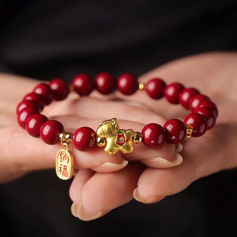 颗颗饱满【本命开运福马朱砂手链】手感细腻光滑 寓意美好 时尚百搭，小小的手链 承载着满满的祝福