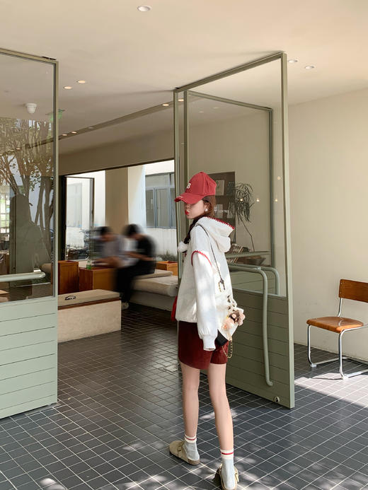 <曾小咸推荐> 现货秒杀！微信超特价！安可拉红短裤 日常119.99 立减50 秒杀69.99！！ 连帽卫衣（加绒）  秒杀109.99！ 商品图9