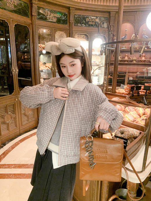 <曾小咸推荐> 现货秒杀！微信超特价！灰紫色夹棉翻领两面穿外套 日常359.99 立减190 秒杀169.99！ 商品图12