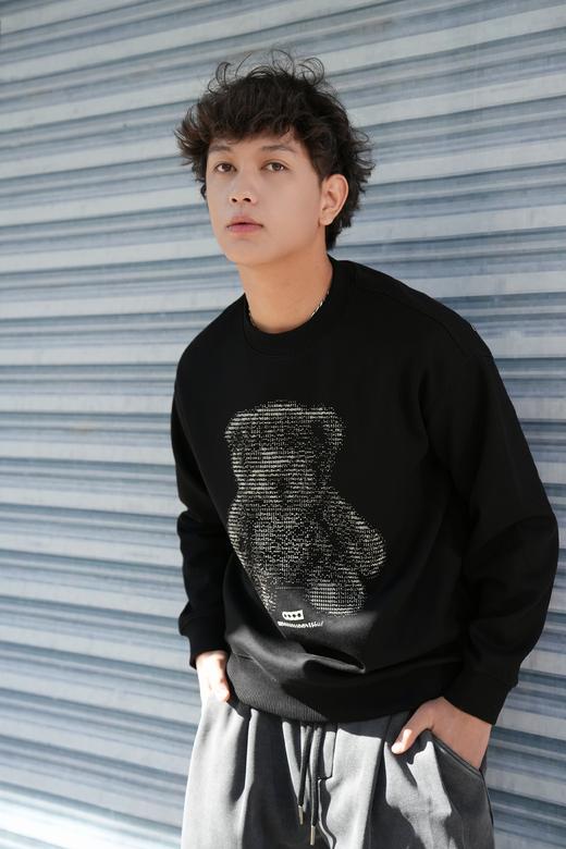 544364369设计感小熊印花圆领卫衣 商品图0