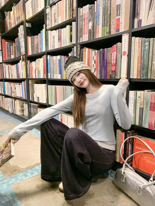 <曾小咸推荐> 现货秒杀！微信超特价！蓝色蝴蝶结印花内搭t恤 日常139.99 立减70 秒杀69.99！ 商品图11