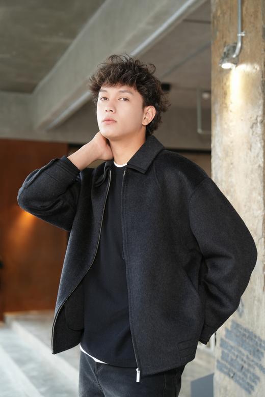 541072347经典双面呢夹克 商品图2