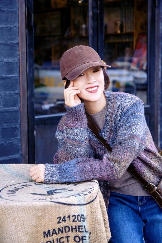 彩色花线针织衫 商品图0