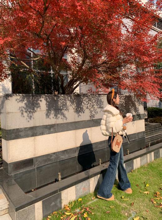 Read Nameless /超柔系列 白色90白鹅绒翻领羽绒服 2025/12/4 商品图12