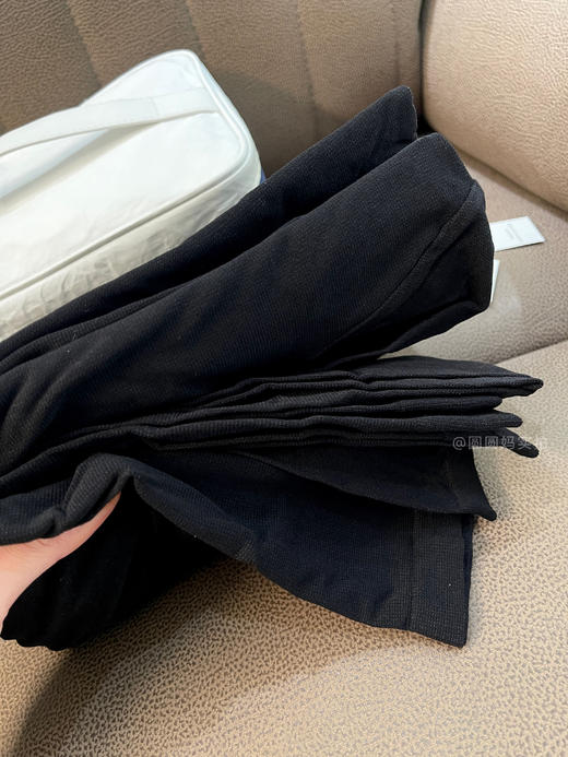 血亏清仓💰39.9两套❗️正品SVPW保暖套装 80-140斤可穿❗️配收纳包~老客福利白菜价！拍下不退不换！送人、自穿都很好！抢到赚到喽！ 商品图4