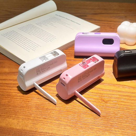 3C认证！符合航空携带标准！可带上飞机！新款【迷你胶囊支架充电宝】插着还能当手机支架！解放双手！ 商品图2