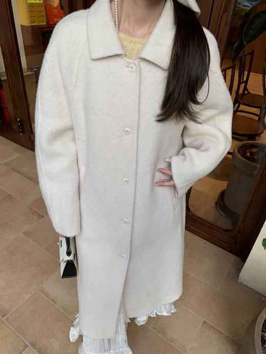 Read Nameless /韩剧大衣白色苏力羊毛＋黄色荷叶边可露肩毛衣 2025/12/6 商品图13