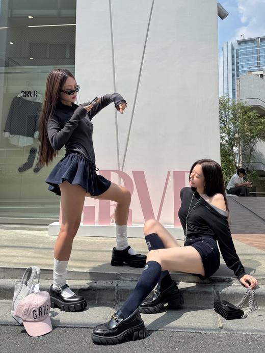 普拉达 新款厚底玛丽珍单鞋(DBG) 商品图1