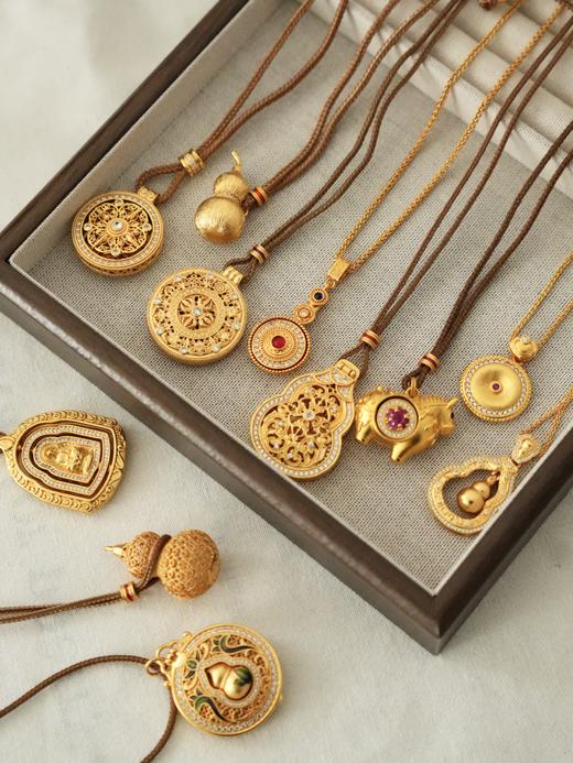 柳岩代言周大金品牌古法沙金转运毛衣链 商品图6