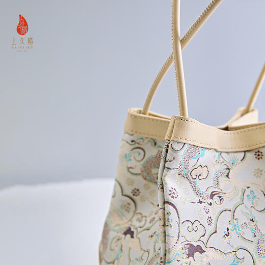SAINTJOY/上久楷  宋锦拎包  牛龙图  XB3B015208004 （不含礼盒包装 商品图3