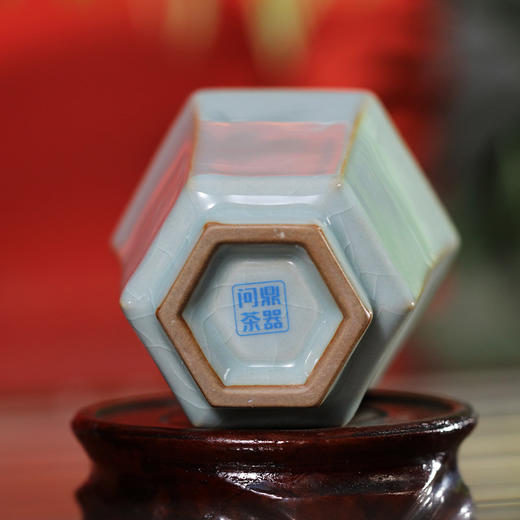 问鼎茶器冰花汝瓷六角杯 商品图2