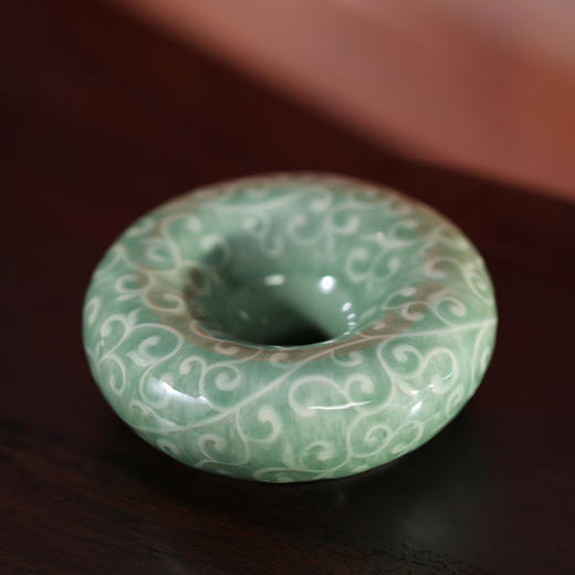 问鼎锦绣宋纹青瓷缠芝莲圆满盖置 商品图1