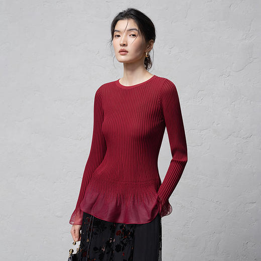 【林栖设计小店】（现货）红色锦鲤荷叶边网纱褶皱毛织上衣喇叭袖优雅修身显瘦2026早春新款毛衣1961120+半裙1961121 商品图6