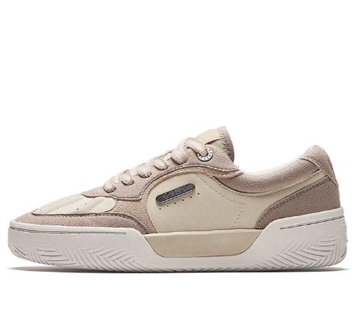 安踏女鞋冬新款欧文时尚休闲潮流运动篮球板鞋122441805 商品图3