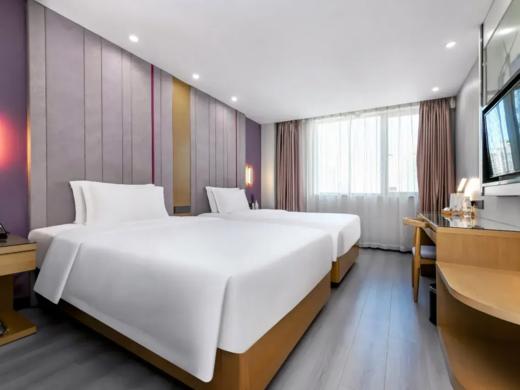 麗枫酒店(重庆观音桥步行街中心店)  标准双床房 商品图1