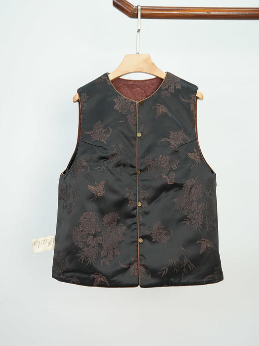 X252944夹棉马甲。 商品图3