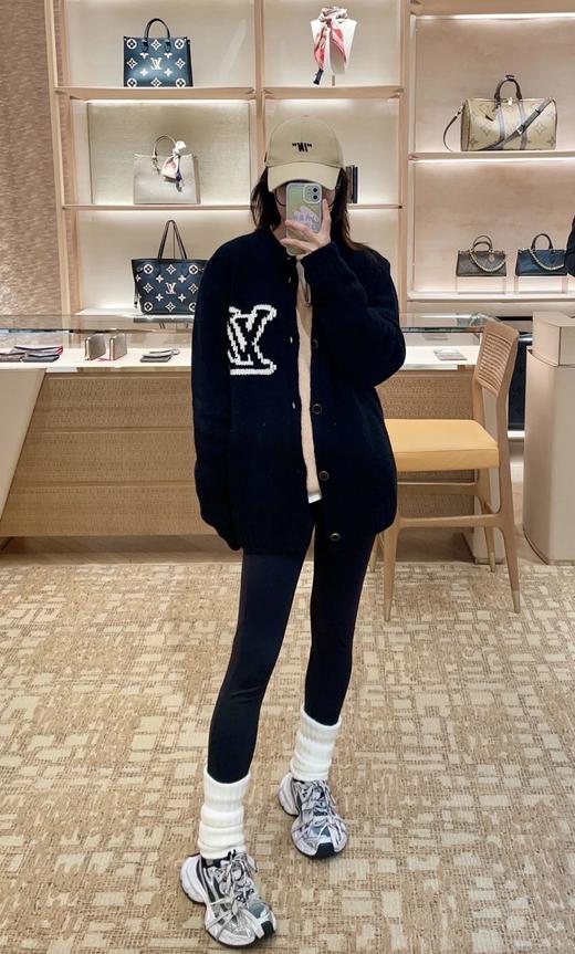 驴家  25FW 字母logo厚针嵌花针织开衫（DY） 商品图1