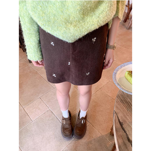 <曾小咸推荐> 现货秒杀！微信超特价！绿色毛衣日常209.99 立减100 秒杀109.99！棕色绣花短裙 日常139.99 立减70 秒杀69.99！ 商品图2