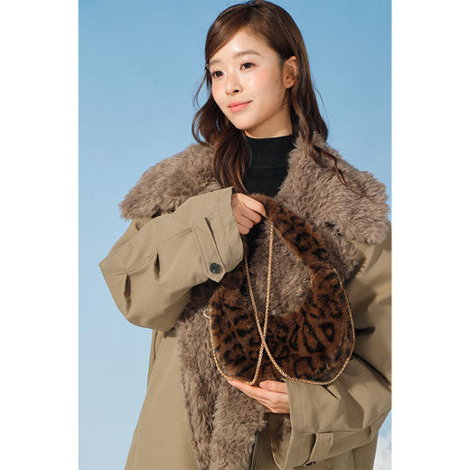 毛绒豹纹手提斜挎双用包-纪念日百货门店同款167293790 商品图4