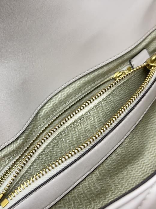 TB羊皮小香风斜挎Kira链条手提包包 商品图12