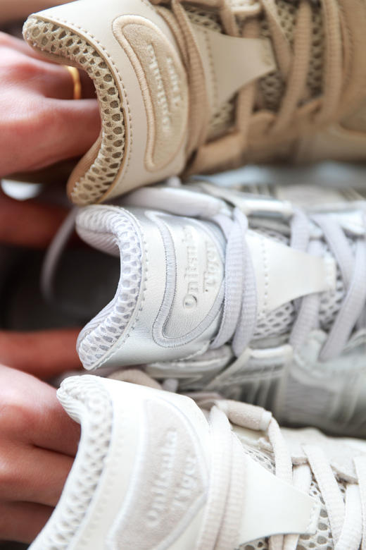 旷野日式慢跑鞋，公司货渠道。显腿长牛皮软底复古老爹鞋C120588 商品图1