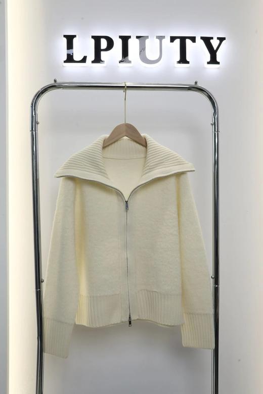 【米麻薯全羊毛加厚翻领开衫】可穿至140斤~独特圈圈纱工艺➕客供澳洲进口100%美丽诺羊毛，更轻盈更柔软~上身慵懒随性，百搭不挑人WD 商品图7