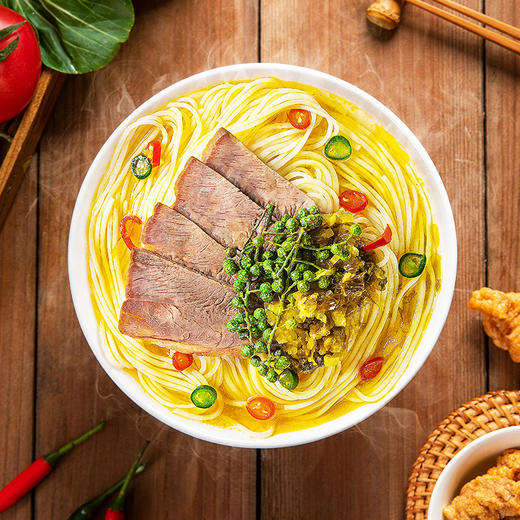 【高原采】 💞惠享版💞 藤椒酸菜干米线 袋装126g   一袋天“椒”   能掐会“酸” 商品图4