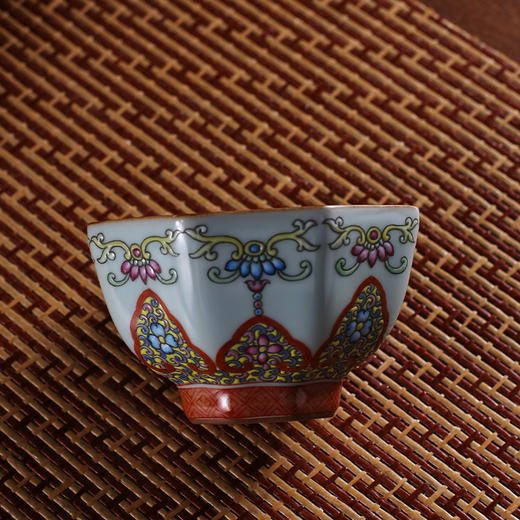 问鼎汝瓷天青/老款/直口八方杯（珐琅彩） 商品图2