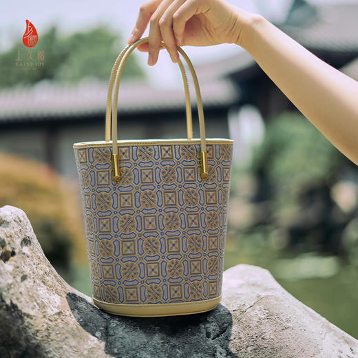 SAINTJOY/上久楷  宋锦拎包 四方定胜 BWS24A0101-E （不含礼盒包装） 商品图1