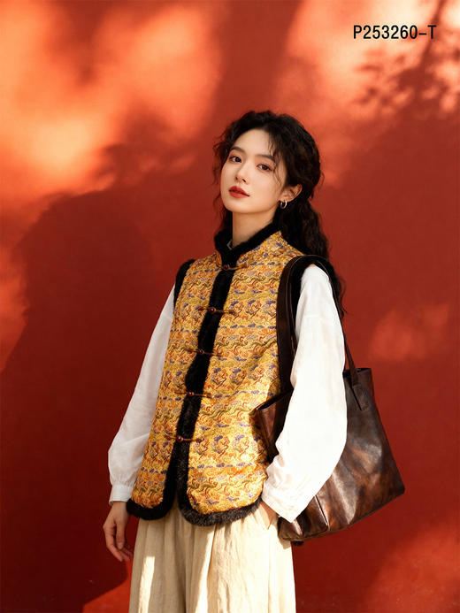 P253260-T棉马甲 商品图0