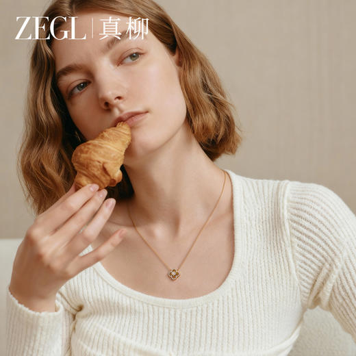 ZEGL幸运四叶草项链女金色秋冬虎眼石锁骨链气质时尚颈链吊坠饰品 商品图5