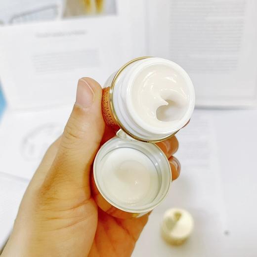 【140元会员福利】雅诗兰黛白金级花菁萃紧颜眼部精华霜7ml    商品图3