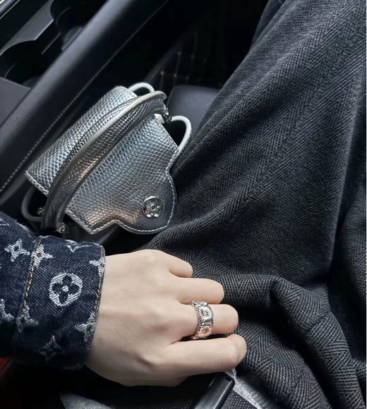 YS43-布契拉提 雏菊 纯银彩钻戒指 男女同款情侣款（XK*MM） 商品图4