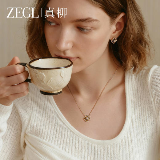 ZEGL幸运四叶草项链女金色秋冬虎眼石锁骨链气质时尚颈链吊坠饰品 商品图2
