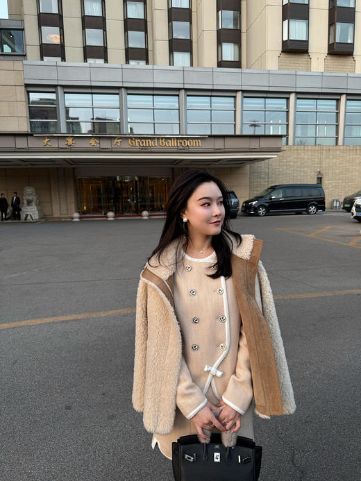 DUO智仙生 黑标 古早滑雪女孩小香风毛呢外套和半裙套装 商品图4