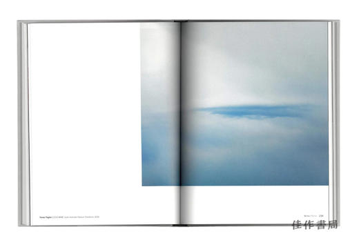 Songs of the Sky: Photography & the Cloud / 天穹之歌：摄影与云 商品图3